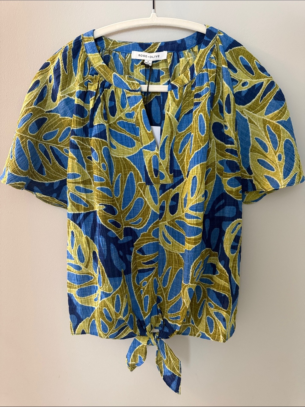 Rose & Olive Blue and Olive (Monstera) Leaf-Print Tie-Hem Top, S, NWT